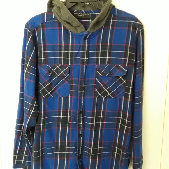 No Boundaries, hooded long sleeve flannel, size A4/S 34/36 blue w/black and whit - Picture 2 of 8